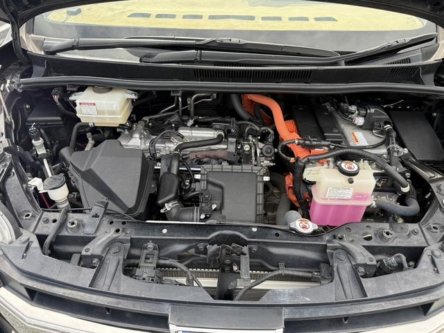 ノア ハイブリッドＳｉ　ダブルバイビー　モデリスタ／後席モニター／半革シート／純正９型ナビ／地デジ／Ｂカメラ／衝突軽減ブレーキ／両側電動スライドドア／（21枚目）