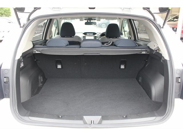 インプレッサスポーツ アドバンス　ＳＴＩスポイラー／半革シート／純正８型ナビ／地デジ／運転支援システム／パワーシート／ＬＥＤ／ＥＴＣ／（15枚目）