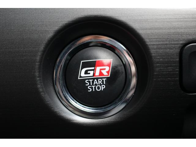 プリウスＰＨＶ Ｓナビパッケージ・ＧＲスポーツ　純正１１．６インチナビ／フルセグＴＶ／バッガイドモニター／スエードコンビシート／衝突被害軽減ブレーキ／シートヒーター／レーダークルーズコントロール／ＥＴＣ２．０／ＬＥＤヘッドライト／プッシュスタート（6枚目）