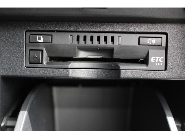 アルファード ２．５Ｓ　純正９型ナビ／後席モニター／地デジ／Ｂカメラ／社外フルエアロ／７人乗り／衝突軽減／片側電動スライドドア／ＥＴＣ／ＬＥＤ（5枚目）