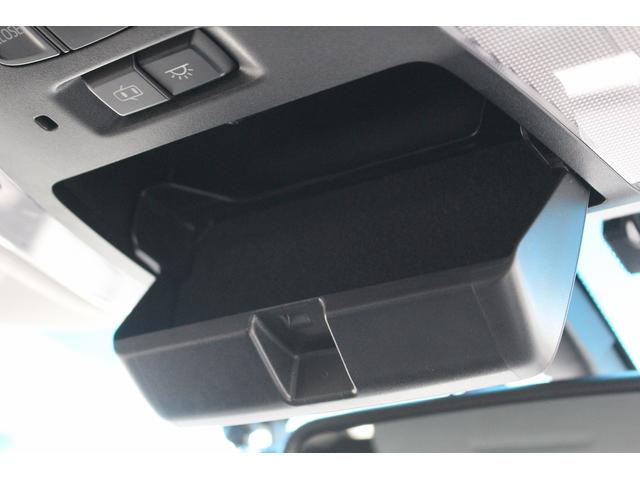 アルファード ２．５Ｓ　Ｃパッケージ　モデリスタエアロ／オプション黒革シート／フリップダウンモニター／パワーバックドア／両側電動スライド／ＬＥＤヘッドライト／シートヒーター／レーダークルーズコントロール／純正１８インチアルミホイール／（68枚目）
