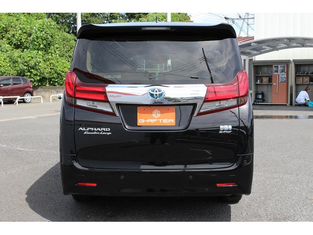 アルファードハイブリッド エグゼクティブラウンジ　ツインサンルーフ／１２型後席モニター／９型メーカーナビ／ＪＢＬサウンド／白革シート／バック・サイドカメラ／地デジ／ＬＥＤヘッドライト／ステアリングヒーター／電動リアゲート／シートヒーター（12枚目）
