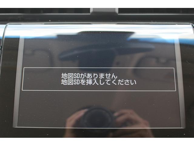 カムリ Ｇレザーパッケージ　本革シート／純正ナビ／地デジ／Ｂカメラ／衝突軽減／レーダークルーズコントロール／シートヒーター／ＥＴＣ２．０／ＬＥＤヘッドライト／スマートキー（3枚目）