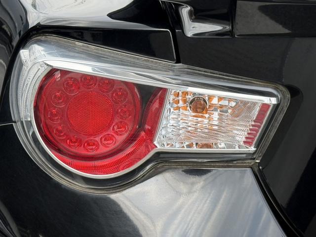 ＢＲＺ Ｓ　６ＭＴ／社外ナビ／」地デジ／横滑り防止／ＬＥＤデイライト／ＥＴＣ／スマートキー／プッシュスタート／オートエアコン／電格ドアミラー／（28枚目）