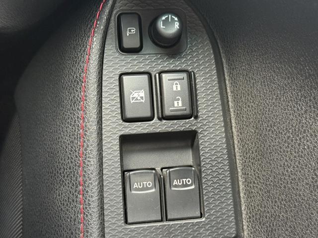 ＢＲＺ Ｓ　６ＭＴ／社外ナビ／」地デジ／横滑り防止／ＬＥＤデイライト／ＥＴＣ／スマートキー／プッシュスタート／オートエアコン／電格ドアミラー／（54枚目）
