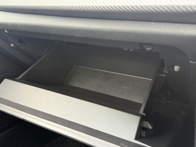 ＢＲＺ Ｓ　６ＭＴ／社外ナビ／」地デジ／横滑り防止／ＬＥＤデイライト／ＥＴＣ／スマートキー／プッシュスタート／オートエアコン／電格ドアミラー／（56枚目）