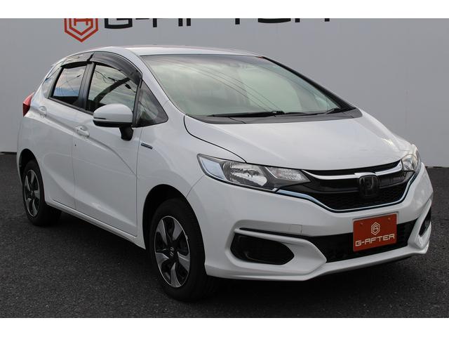 フィットハイブリッド Ｆ　純正ナビ／衝突軽減ブレーキ／レーンキープ／４ＷＤ／ＥＴＣ／Ｂｌｕｔｏｏｔｈ接続可能／クルーズコントロール／スマートキー（4枚目）