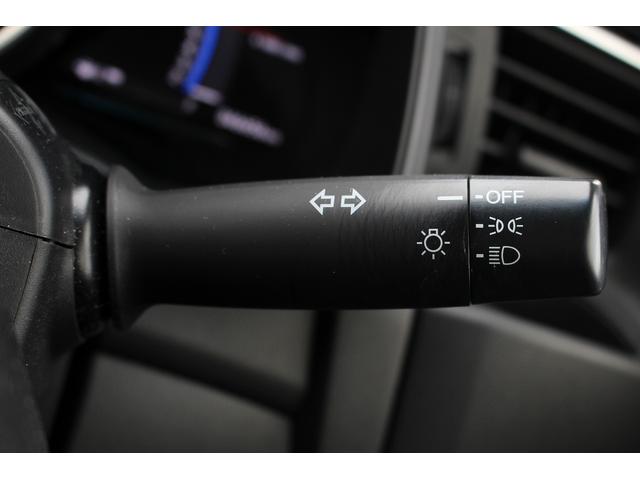 フィットハイブリッド Ｆ　純正ナビ／衝突軽減ブレーキ／レーンキープ／４ＷＤ／ＥＴＣ／Ｂｌｕｔｏｏｔｈ接続可能／クルーズコントロール／スマートキー（46枚目）