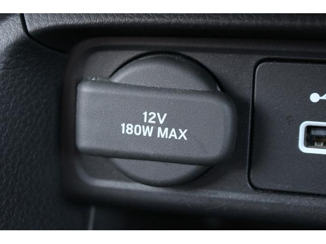 シビック ｅ：ＨＥＶ　Ｒ４年登録車／純正ナビ／バックカメラ／パワーシート／ハーフレザー／ＬＥＤ／ＥＴＣ／地デジ／ＢＳＭ／運転支援／スマートキー／プッシュスタート／ＢＬＵＥＴＯＯＴＨ接続／（62枚目）