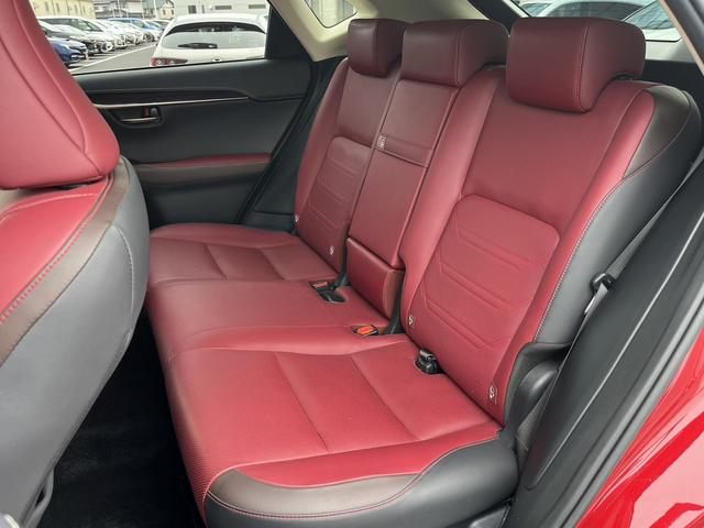 ＮＸ ＮＸ３００ｈ　バージョンＬ　赤革シート／純正ナビ／地デジ／全周囲カメラ／衝突軽減／小／レーダークルーズ／温熱シート／ＬＥＤ／パワーシート／連動リゲート／（41枚目）