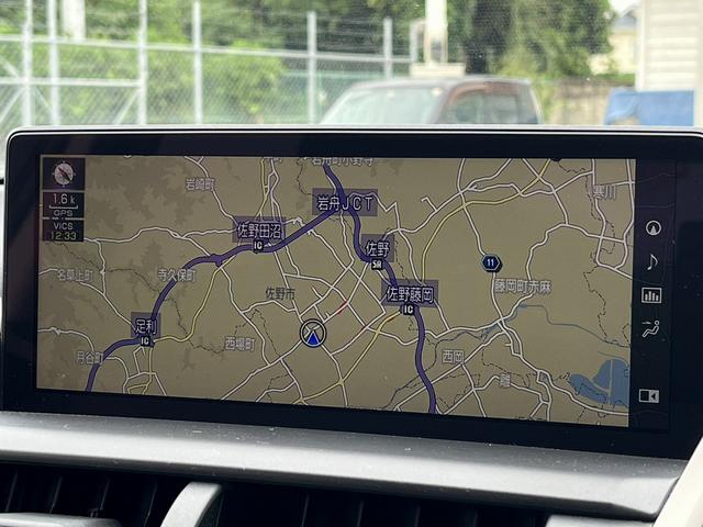ＮＸ ＮＸ３００ｈ　バージョンＬ　赤革シート／純正ナビ／地デジ／全周囲カメラ／衝突軽減／小／レーダークルーズ／温熱シート／ＬＥＤ／パワーシート／連動リゲート／（62枚目）