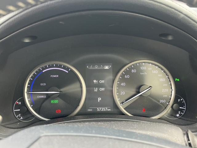 ＮＸ ＮＸ３００ｈ　バージョンＬ　赤革シート／純正ナビ／地デジ／全周囲カメラ／衝突軽減／小／レーダークルーズ／温熱シート／ＬＥＤ／パワーシート／連動リゲート／（65枚目）