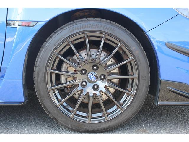 ＷＲＸ Ｓ４ ＳＴＩスポーツアイサイト　ワンオーナー／ＳＴＩフルエアロ／アイサイト／純正ナビ／地デジ／バックカメラ／２．０ＥＴＣ／ハーフレザーパワーシート／シートヒーター／スマートキー／プッシュスタート／ＬＥＤヘッドライト／（19枚目）