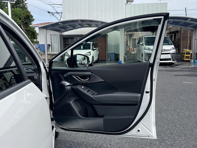 インプレッサ ＳＴ－Ｇ２．０　ＡＷＤ　純正ナビ／地デジ／３６０°カメラ／衝突軽減ブレーキ／前席シートヒーター／ＬＥＤヘッド／ステアリングヒーター／アイサイト／（30枚目）