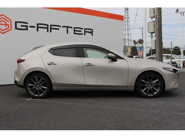 ＭＡＺＤＡ３ファストバック ２０Ｓプロアクティブ　ツーリングセレクション　ＢＯＳＥサウンド／純正ナビ／地デジ／３６０度カメラ／衝突軽減／ＥＴＣ／ＬＥＤ／レーダークルーズ／（8枚目）