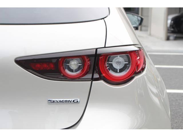 ＭＡＺＤＡ３ファストバック ２０Ｓプロアクティブ　ツーリングセレクション　ＢＯＳＥサウンド／純正ナビ／地デジ／３６０度カメラ／衝突軽減／ＥＴＣ／ＬＥＤ／レーダークルーズ／（12枚目）