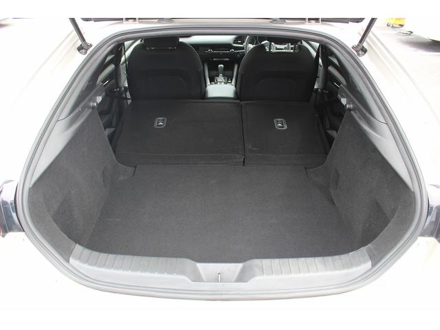 ＭＡＺＤＡ３ファストバック ２０Ｓプロアクティブ　ツーリングセレクション　ＢＯＳＥサウンド／純正ナビ／地デジ／３６０度カメラ／衝突軽減／ＥＴＣ／ＬＥＤ／レーダークルーズ／（18枚目）