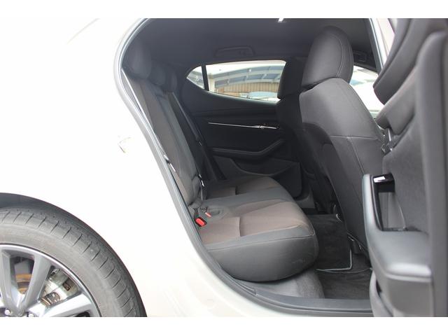 ＭＡＺＤＡ３ファストバック ２０Ｓプロアクティブ　ツーリングセレクション　ＢＯＳＥサウンド／純正ナビ／地デジ／３６０度カメラ／衝突軽減／ＥＴＣ／ＬＥＤ／レーダークルーズ／（40枚目）