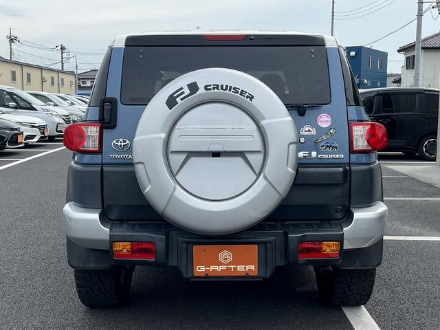 ＦＪクルーザー カラーパッケージ　社外ナビ／地デジ／バックカメラ／クルコン／ＥＴＣ／ＬＥＤ／Ｂｌｕｅｔｏｏｔｈ／社外２０インチＡＷ（10枚目）