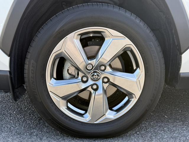 RAV4 ハイブリッドG 純正ナビ/地デジ/バックカメラ/パワーバックドア/シートーヒーター/パワーシート/LEDヘッドライト/衝突軽減ブレーキ/レーダークーズコントロール/スマートキー/プッシュスタート/ETC/(27枚目)