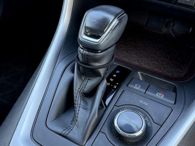 RAV4 ハイブリッドG 純正ナビ/地デジ/バックカメラ/パワーバックドア/シートーヒーター/パワーシート/LEDヘッドライト/衝突軽減ブレーキ/レーダークーズコントロール/スマートキー/プッシュスタート/ETC/(50枚目)