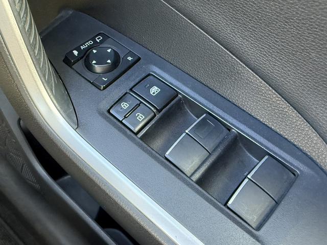 RAV4 ハイブリッドG 純正ナビ/地デジ/バックカメラ/パワーバックドア/シートーヒーター/パワーシート/LEDヘッドライト/衝突軽減ブレーキ/レーダークーズコントロール/スマートキー/プッシュスタート/ETC/(59枚目)