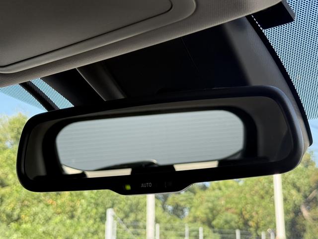 RAV4 ハイブリッドG 純正ナビ/地デジ/バックカメラ/パワーバックドア/シートーヒーター/パワーシート/LEDヘッドライト/衝突軽減ブレーキ/レーダークーズコントロール/スマートキー/プッシュスタート/ETC/(67枚目)