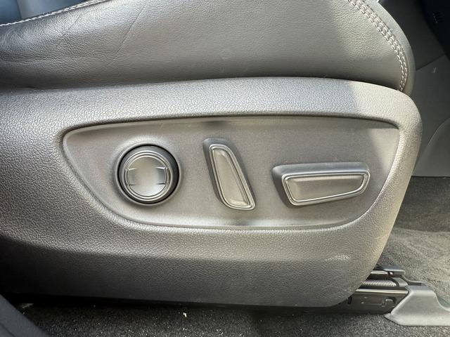 RAV4 ハイブリッドG 純正ナビ/地デジ/バックカメラ/パワーバックドア/シートーヒーター/パワーシート/LEDヘッドライト/衝突軽減ブレーキ/レーダークーズコントロール/スマートキー/プッシュスタート/ETC/(71枚目)