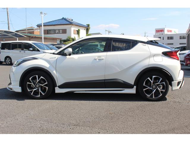 Ｃ－ＨＲ Ｇ　モデリスタフルエアロ／純正ディスプレイオーディオ／地デジ／バックカメラ／衝突軽減ブレーキ／レーダークルーズコントロール／ＬＥＤヘッドライト（12枚目）