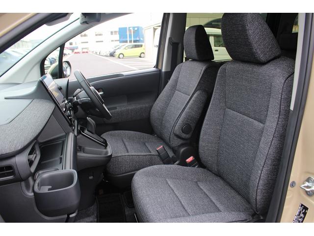 シエンタ ハイブリッドZ 両側電動/純正ナビ/地デジ/バックカメラ/LED/シートヒーター/ステアリングヒーター/パーキングアシスト/ステアリングリモコン/プッシュスタート/スマートキー/(69枚目)