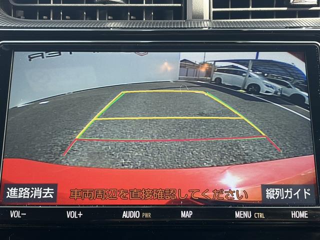 アクア 　純正ナビ／Ｂカメラ／地デジ／ハーフレザー／衝突軽減／クルコン／シートヒーター／ＥＴＣ／（3枚目）