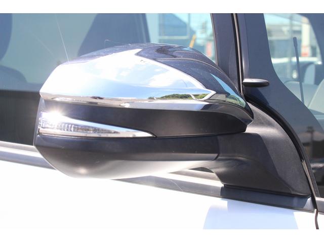 ヴォクシー ＺＳ　煌ＩＩ　走行９．６万ｋｍ１０型ナビ後席モニター両側７人乗（8枚目）