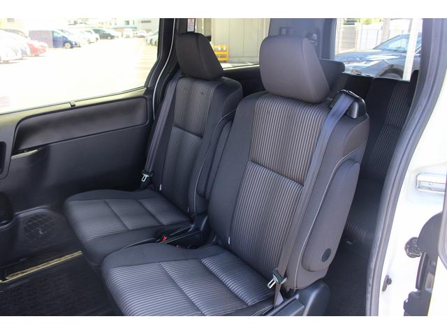 ヴォクシー ＺＳ　煌ＩＩ　走行９．６万ｋｍ１０型ナビ後席モニター両側７人乗（48枚目）