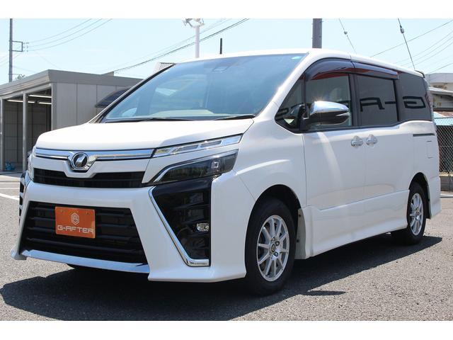 ヴォクシー ＺＳ　煌ＩＩ　走行９．６万ｋｍ１０型ナビ後席モニター両側７人乗（64枚目）