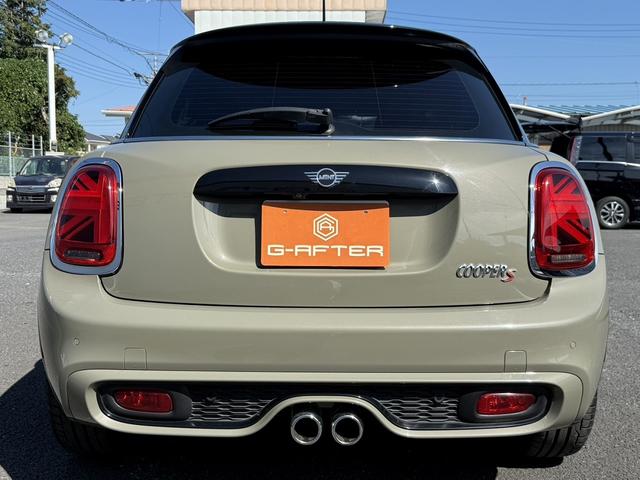 MINI クーパーS ユーザー買取車 ユニオンジャックテール メーカーナビ バックカメラ アダプティブクルーズコントロール LEDヘッドライト(9枚目)