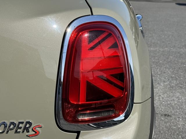 MINI クーパーS ユーザー買取車 ユニオンジャックテール メーカーナビ バックカメラ アダプティブクルーズコントロール LEDヘッドライト(12枚目)