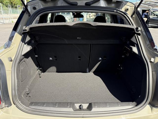 MINI クーパーS ユーザー買取車 ユニオンジャックテール メーカーナビ バックカメラ アダプティブクルーズコントロール LEDヘッドライト(16枚目)