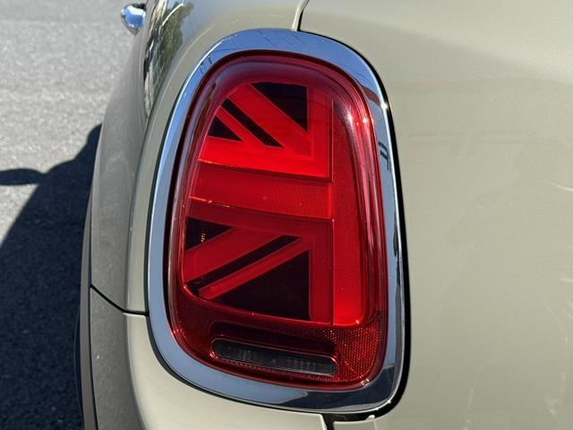 MINI クーパーS ユーザー買取車 ユニオンジャックテール メーカーナビ バックカメラ アダプティブクルーズコントロール LEDヘッドライト(27枚目)