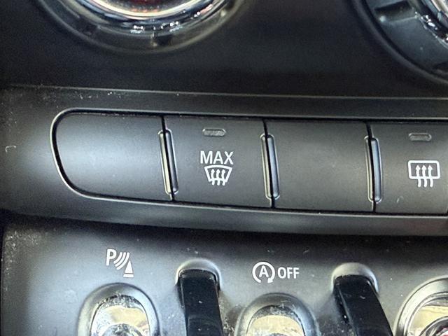 MINI クーパーS ユーザー買取車 ユニオンジャックテール メーカーナビ バックカメラ アダプティブクルーズコントロール LEDヘッドライト(48枚目)