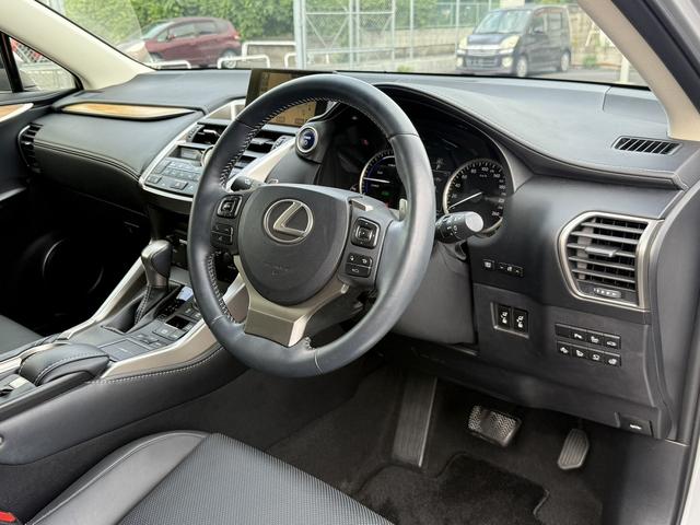 ＮＸ ＮＸ３００ｈ　バージョンＬ　純正ナビ／アラウンドビューモニター／フルレザーシート／クルコン／衝突軽減／ＥＴＣ／ＬＥＤ／（30枚目）