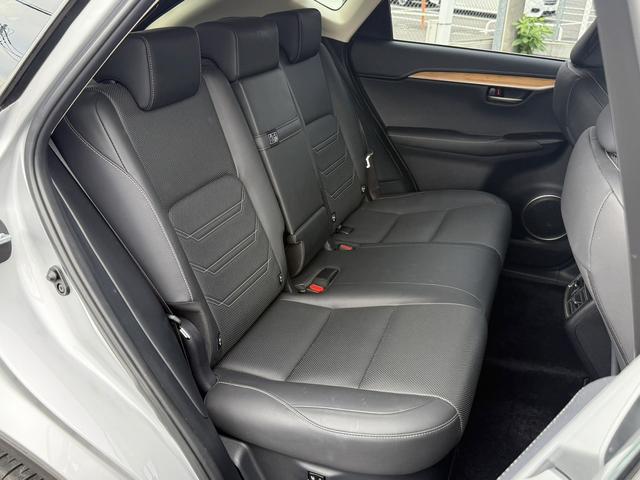 ＮＸ ＮＸ３００ｈ　バージョンＬ　純正ナビ／アラウンドビューモニター／フルレザーシート／クルコン／衝突軽減／ＥＴＣ／ＬＥＤ／（33枚目）