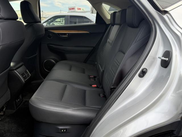 ＮＸ ＮＸ３００ｈ　バージョンＬ　純正ナビ／アラウンドビューモニター／フルレザーシート／クルコン／衝突軽減／ＥＴＣ／ＬＥＤ／（36枚目）