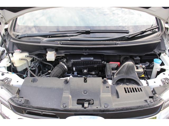 ステップワゴン モデューロＸ　ホンダセンシング　メーカー１０型ナビ／全周囲カメラ／両側電動スライドドア／衝突栄元ブレーキ／地デジ／パーキングアシスト／ＬＥＤヘッドライト／純正１７インチＡＷ／ＥＴＣ／アイドリングストップ／スマートキー（73枚目）