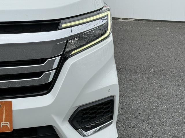 ステップワゴンスパーダ ｅ：ＨＥＶスパーダ　Ｇ・ＥＸ　ホンダセンシング　純正９型ナビ／両側電動スライドドア／地デジ／バックカメラ／衝突軽減ブレーキ／ＥＴＣ２．０／シートヒーター／ハーフレザー／クルーズコントロール／ＬＥＤヘッドライト／Ｂｌｕｔｏｏｔｈ接続可能（13枚目）