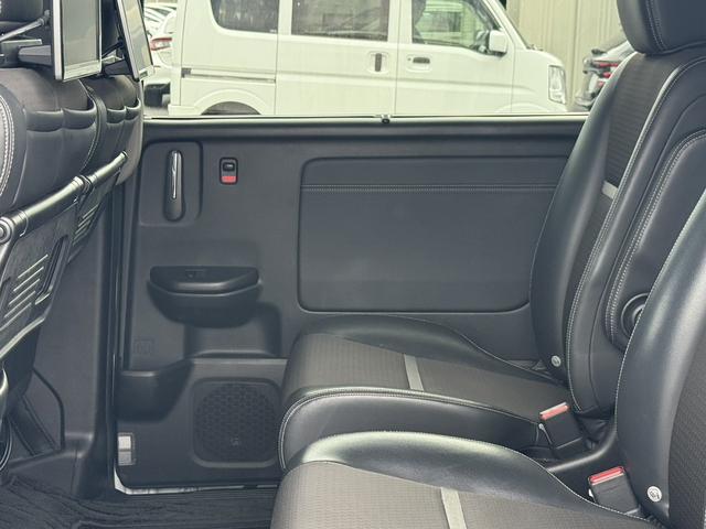 ステップワゴンスパーダ ｅ：ＨＥＶスパーダ　Ｇ・ＥＸ　ホンダセンシング　純正９型ナビ／両側電動スライドドア／地デジ／バックカメラ／衝突軽減ブレーキ／ＥＴＣ２．０／シートヒーター／ハーフレザー／クルーズコントロール／ＬＥＤヘッドライト／Ｂｌｕｔｏｏｔｈ接続可能（30枚目）