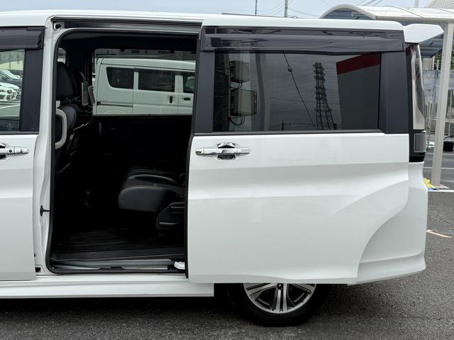 ステップワゴンスパーダ ｅ：ＨＥＶスパーダ　Ｇ・ＥＸ　ホンダセンシング　純正９型ナビ／両側電動スライドドア／地デジ／バックカメラ／衝突軽減ブレーキ／ＥＴＣ２．０／シートヒーター／ハーフレザー／クルーズコントロール／ＬＥＤヘッドライト／Ｂｌｕｔｏｏｔｈ接続可能（31枚目）