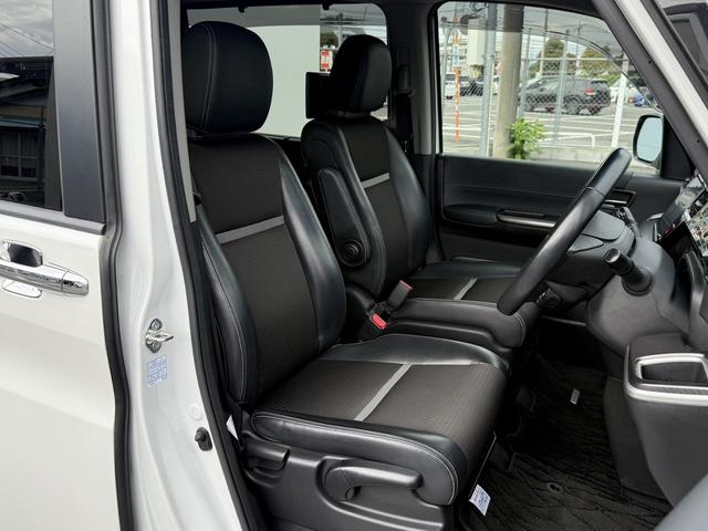 ステップワゴンスパーダ ｅ：ＨＥＶスパーダ　Ｇ・ＥＸ　ホンダセンシング　純正９型ナビ／両側電動スライドドア／地デジ／バックカメラ／衝突軽減ブレーキ／ＥＴＣ２．０／シートヒーター／ハーフレザー／クルーズコントロール／ＬＥＤヘッドライト／Ｂｌｕｔｏｏｔｈ接続可能（33枚目）