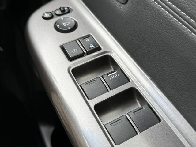 ステップワゴンスパーダ ｅ：ＨＥＶスパーダ　Ｇ・ＥＸ　ホンダセンシング　純正９型ナビ／両側電動スライドドア／地デジ／バックカメラ／衝突軽減ブレーキ／ＥＴＣ２．０／シートヒーター／ハーフレザー／クルーズコントロール／ＬＥＤヘッドライト／Ｂｌｕｔｏｏｔｈ接続可能（62枚目）