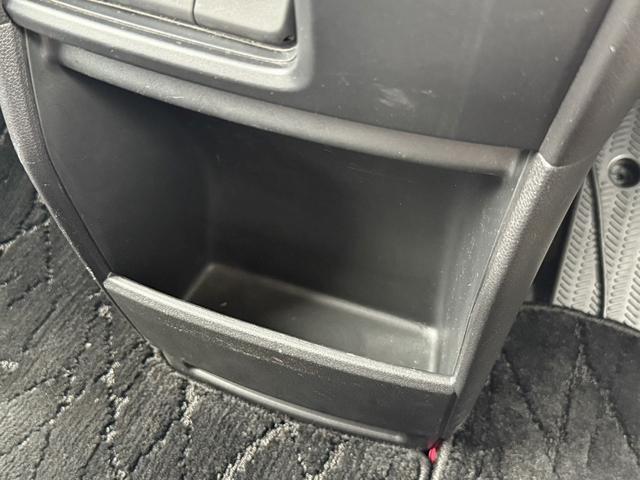 ステップワゴンスパーダ ｅ：ＨＥＶスパーダ　Ｇ・ＥＸ　ホンダセンシング　純正９型ナビ／両側電動スライドドア／地デジ／バックカメラ／衝突軽減ブレーキ／ＥＴＣ２．０／シートヒーター／ハーフレザー／クルーズコントロール／ＬＥＤヘッドライト／Ｂｌｕｔｏｏｔｈ接続可能（65枚目）