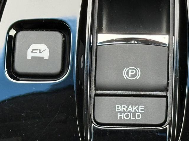 ステップワゴンスパーダ ｅ：ＨＥＶスパーダ　Ｇ・ＥＸ　ホンダセンシング　純正９型ナビ／両側電動スライドドア／地デジ／バックカメラ／衝突軽減ブレーキ／ＥＴＣ２．０／シートヒーター／ハーフレザー／クルーズコントロール／ＬＥＤヘッドライト／Ｂｌｕｔｏｏｔｈ接続可能（66枚目）